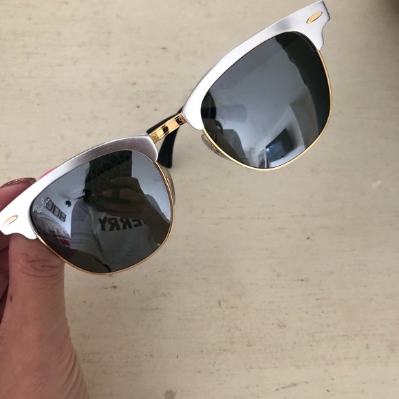 Ray-Ban Accessories - Ray-Ban Mirrored Aviators